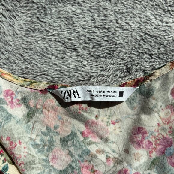 Zara Women Top Small Babydoll Romantic Floral Cropped Button Up Satiny Y2K 18126 - Picture 3 of 7